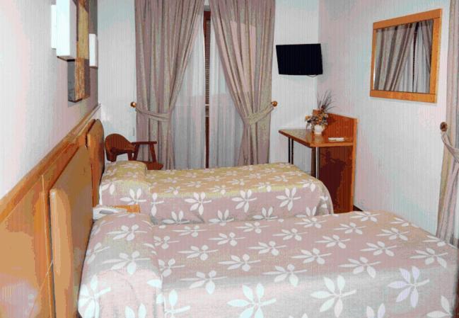 Hostal Arotza Tafalla Camera foto